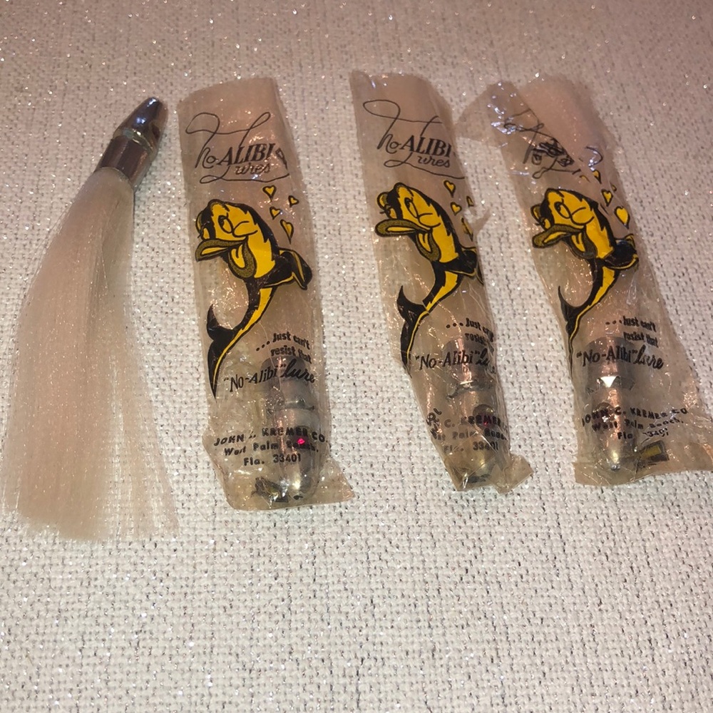 Vintage No Alibi Fishing Lures